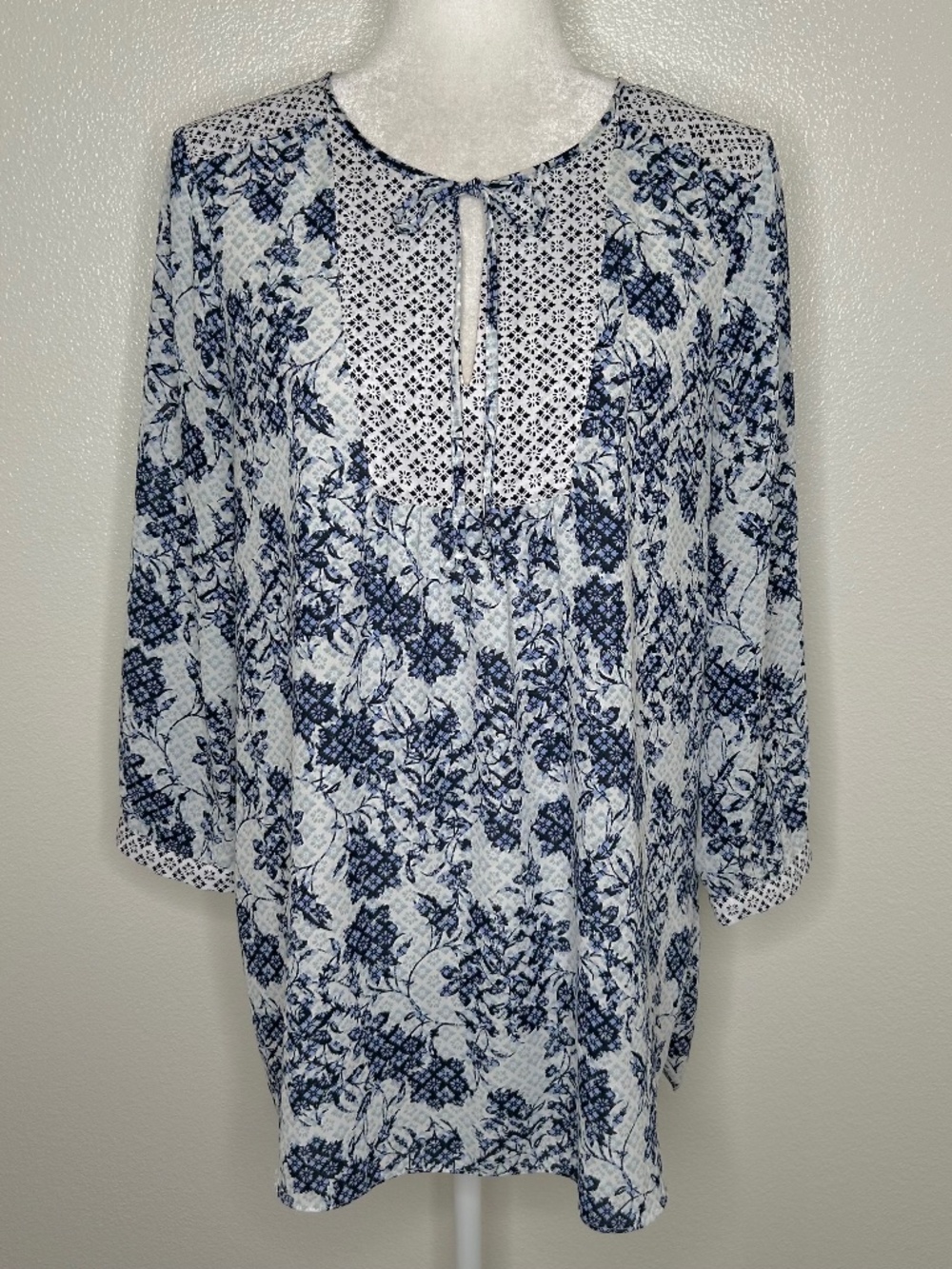 NYDJ Womens Blue & White Floral Tie-Neck Long Sleeve Popover Top Blouse Size M